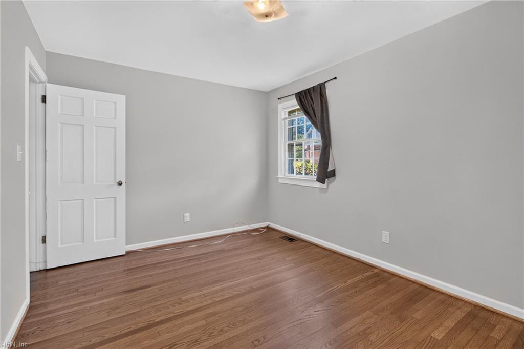 35 Shore Park Drive Newport News VA 23602