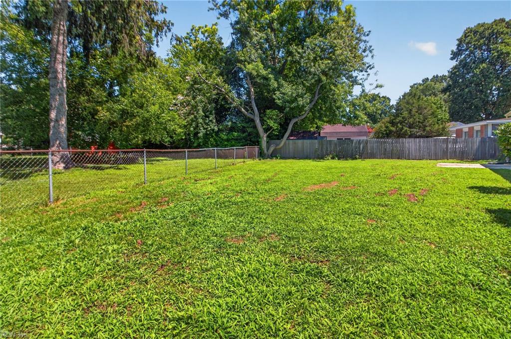 35 Shore Park Drive Newport News VA 23602