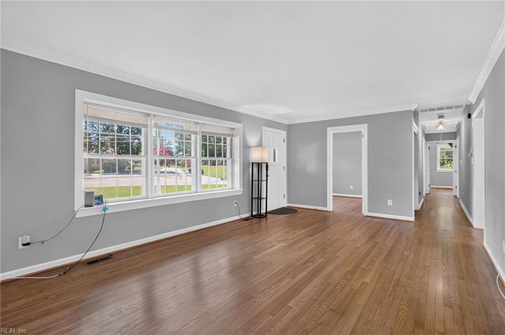 35 Shore Park Drive Newport News VA 23602