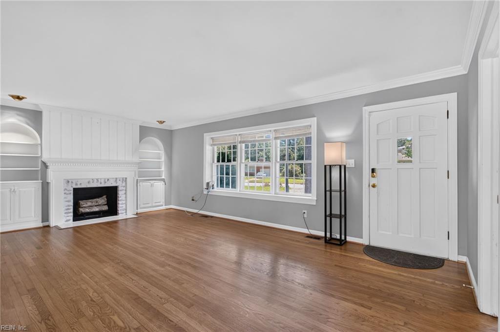 35 Shore Park Drive Newport News VA 23602