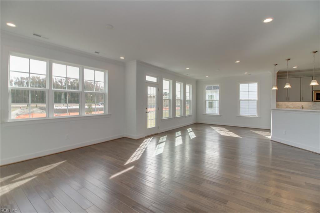 107 Bear Ridge Run Yorktown VA 23690