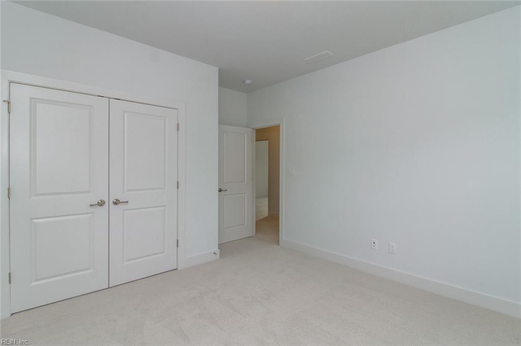 107 Bear Ridge Run Yorktown VA 23690