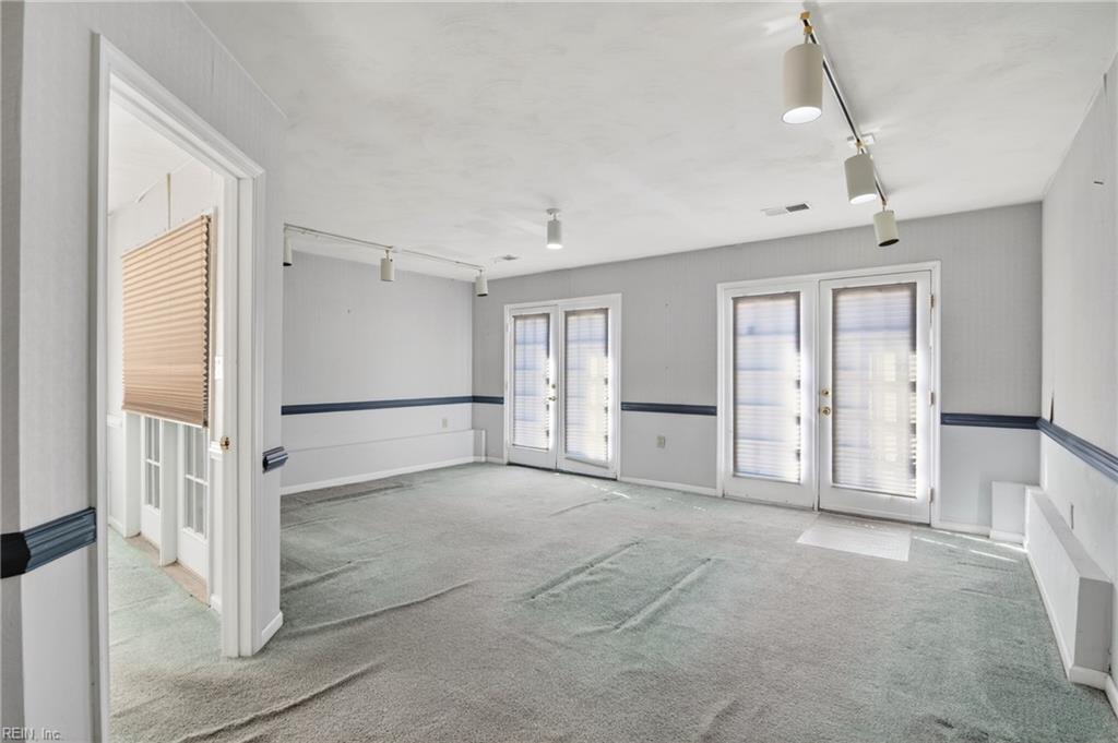 1800 Clearwater Court Newport News VA 23602