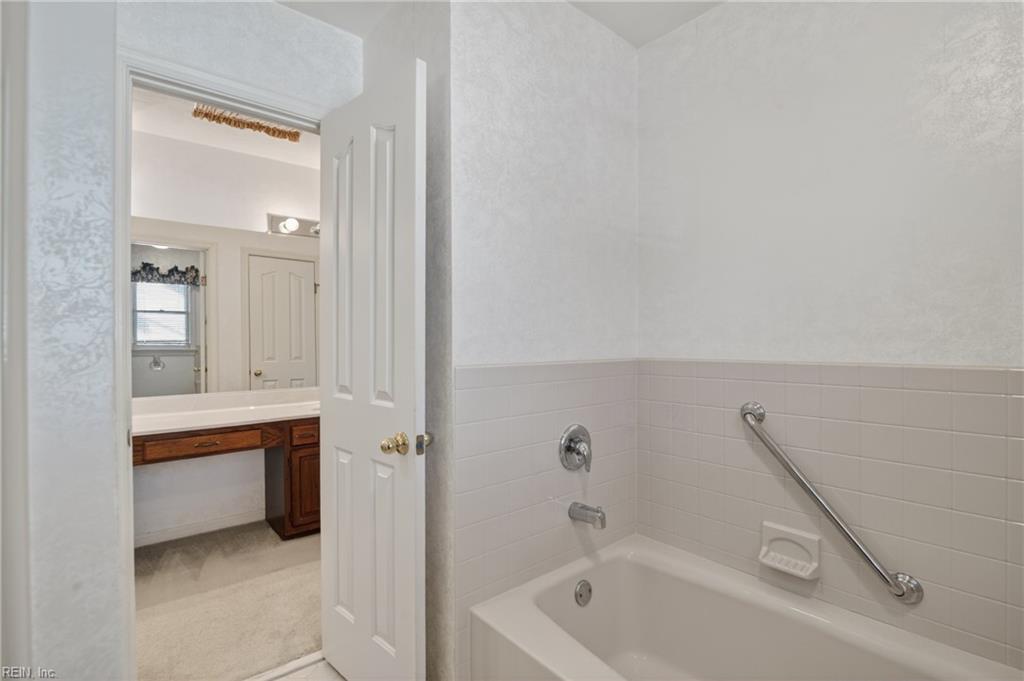 1800 Clearwater Court Newport News VA 23602