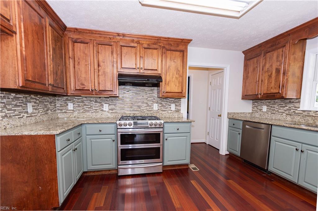 1008 Dare Road Yorktown VA 23692