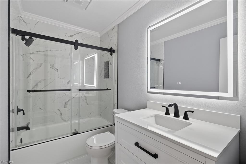 103 Poplar Point Rd Road Yorktown VA 23692