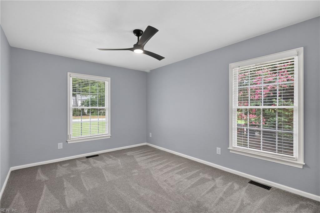 103 Poplar Point Rd Road Yorktown VA 23692
