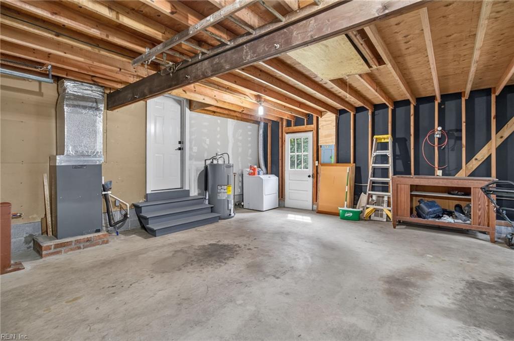 103 Poplar Point Rd Road Yorktown VA 23692