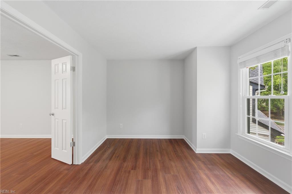 821 Lancaster Lane Newport News VA 23602