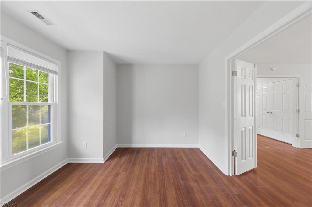 821 Lancaster Lane Newport News VA 23602