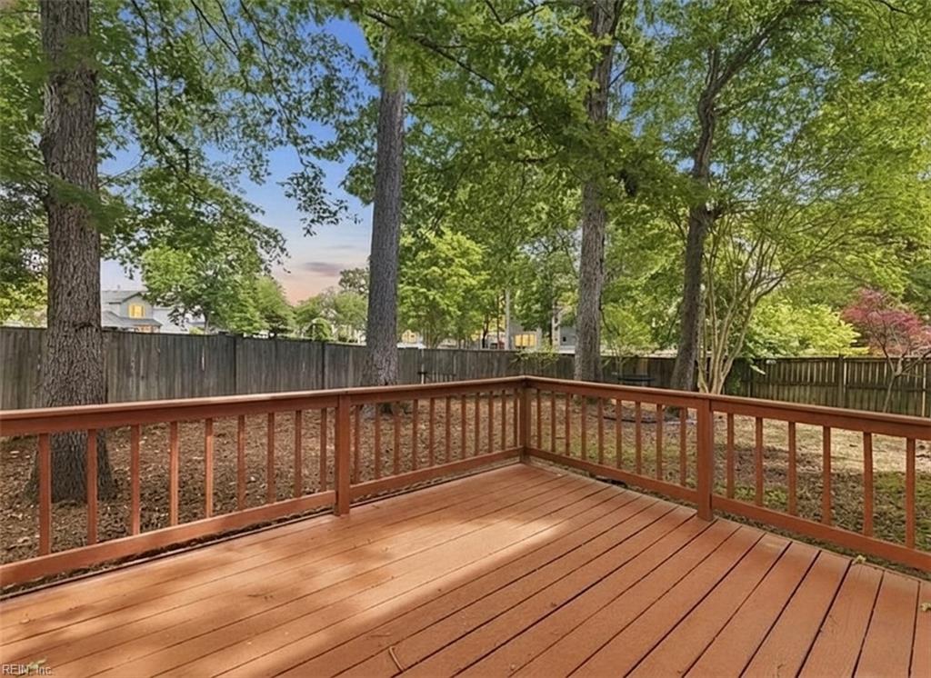 821 Lancaster Lane Newport News VA 23602