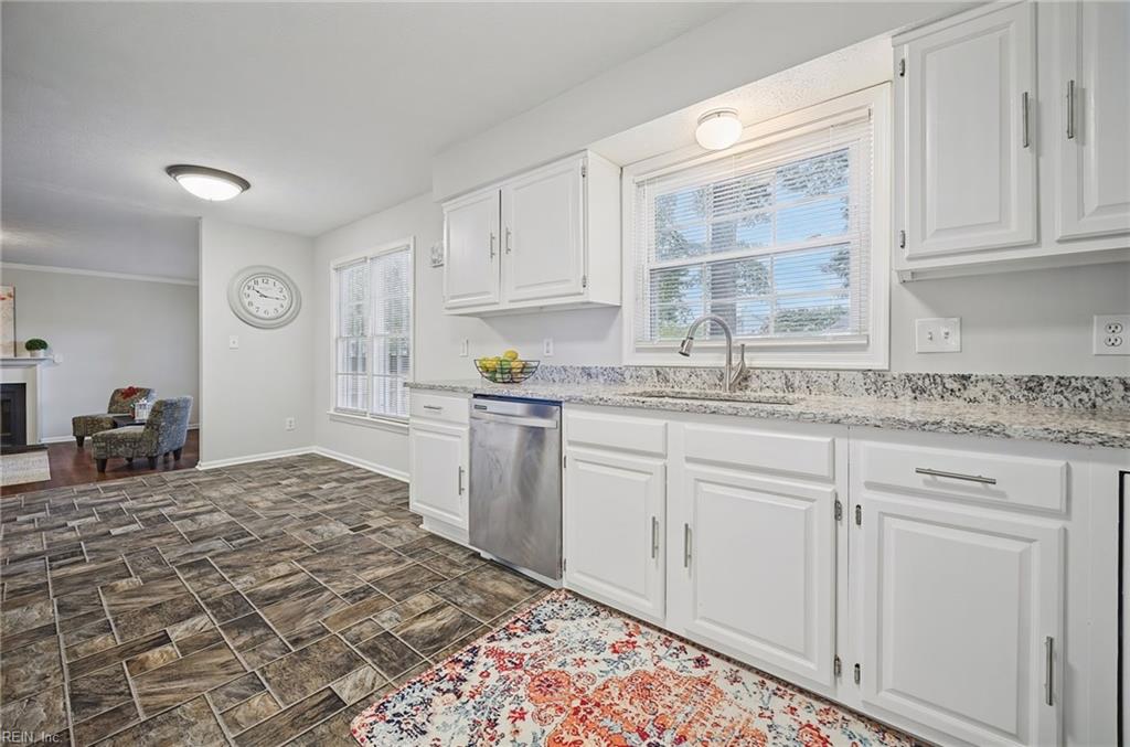 821 Lancaster Lane Newport News VA 23602