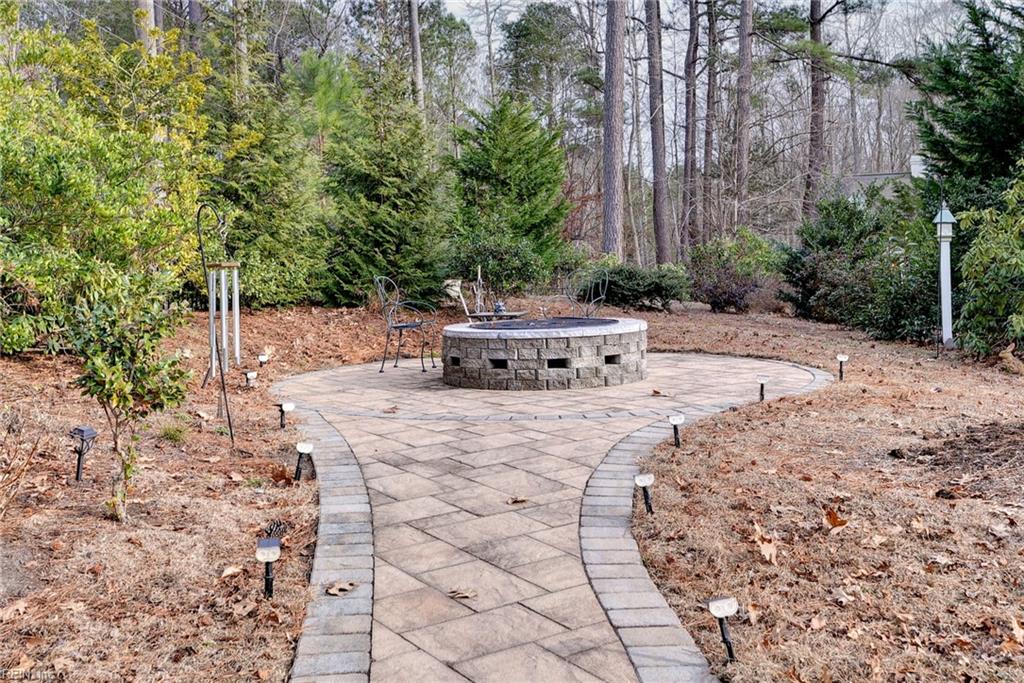 139 Great Glen Williamsburg VA 23188