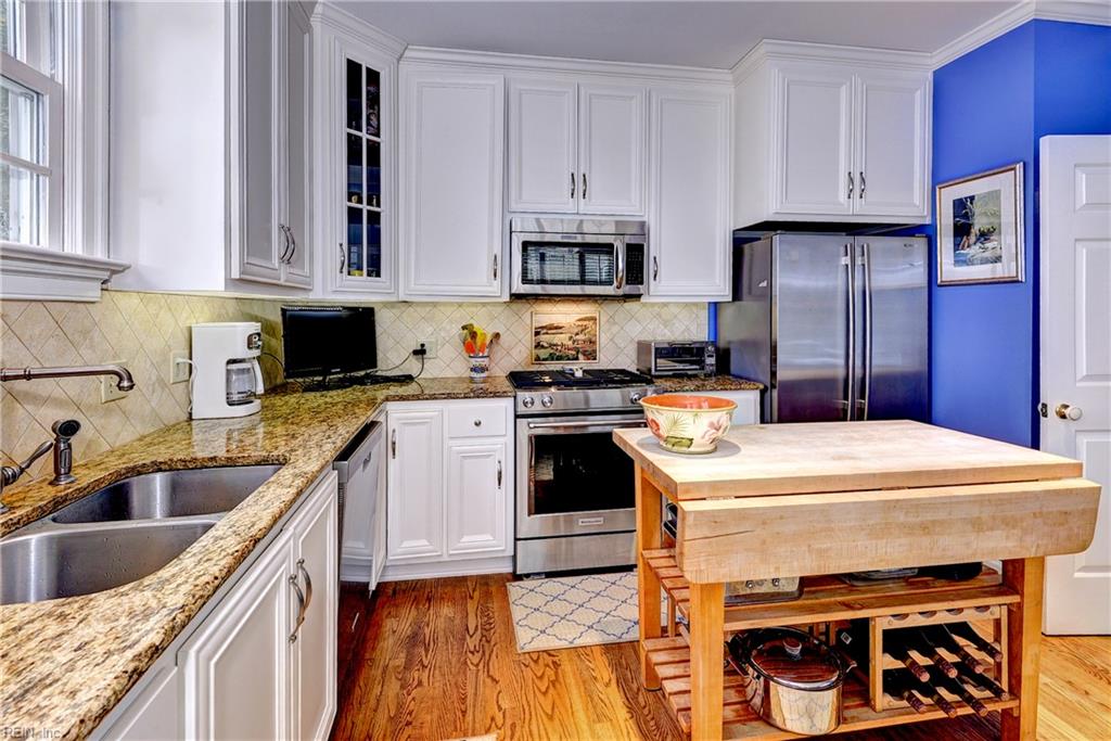 102 Alwoodley Williamsburg VA 23188