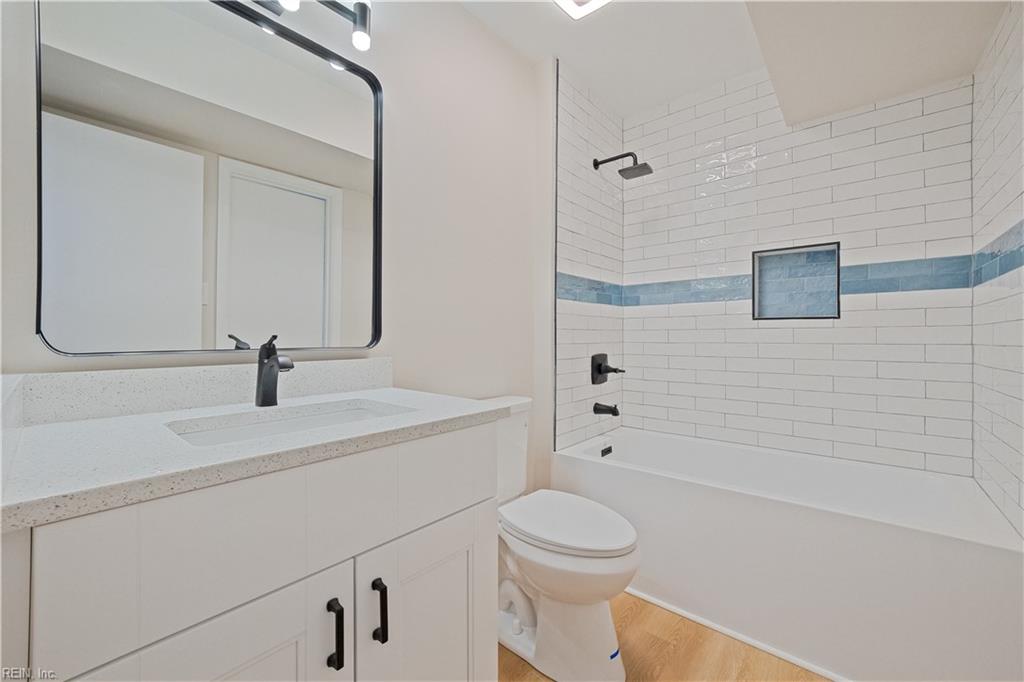 171 King Richard Place Newport News VA 23602