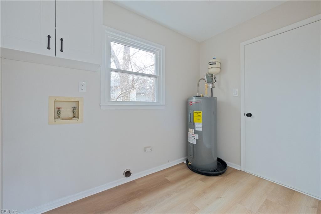 171 King Richard Place Newport News VA 23602