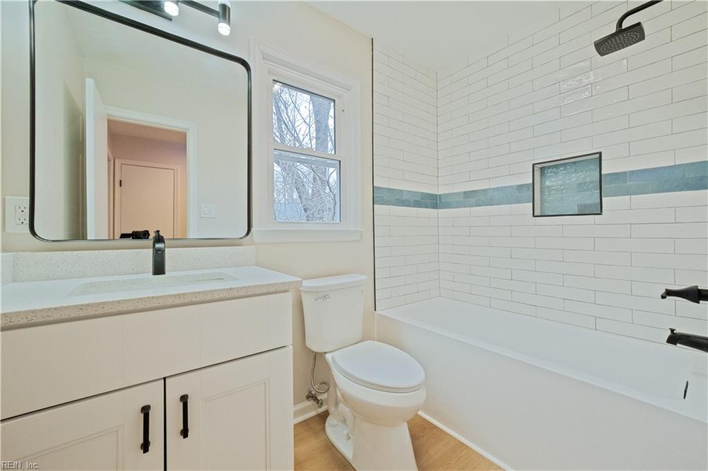 171 King Richard Place Newport News VA 23602