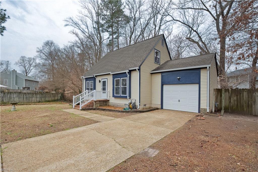 171 King Richard Place Newport News VA 23602