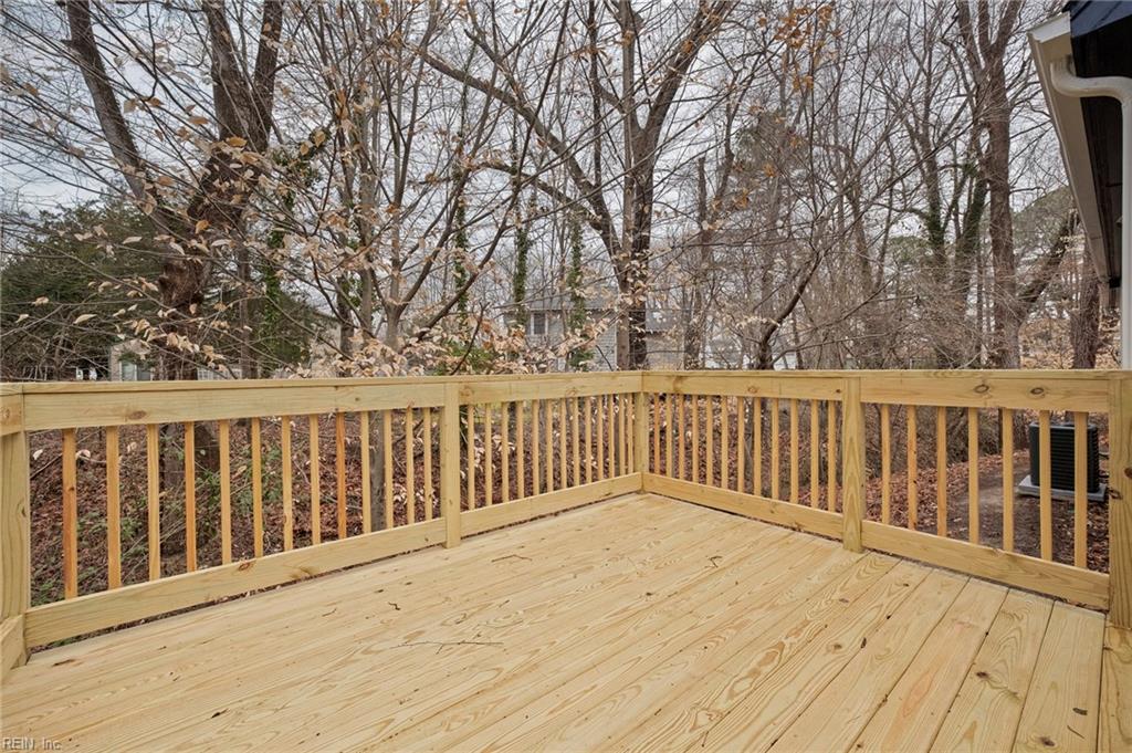 171 King Richard Place Newport News VA 23602