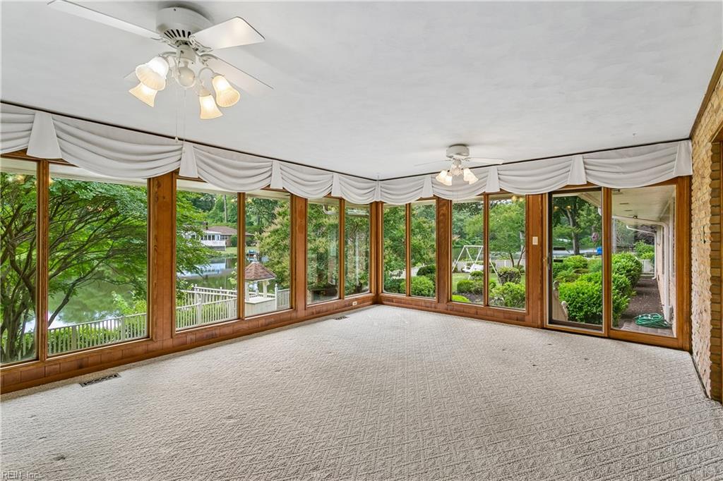 25 Garland Drive Newport News VA 23606