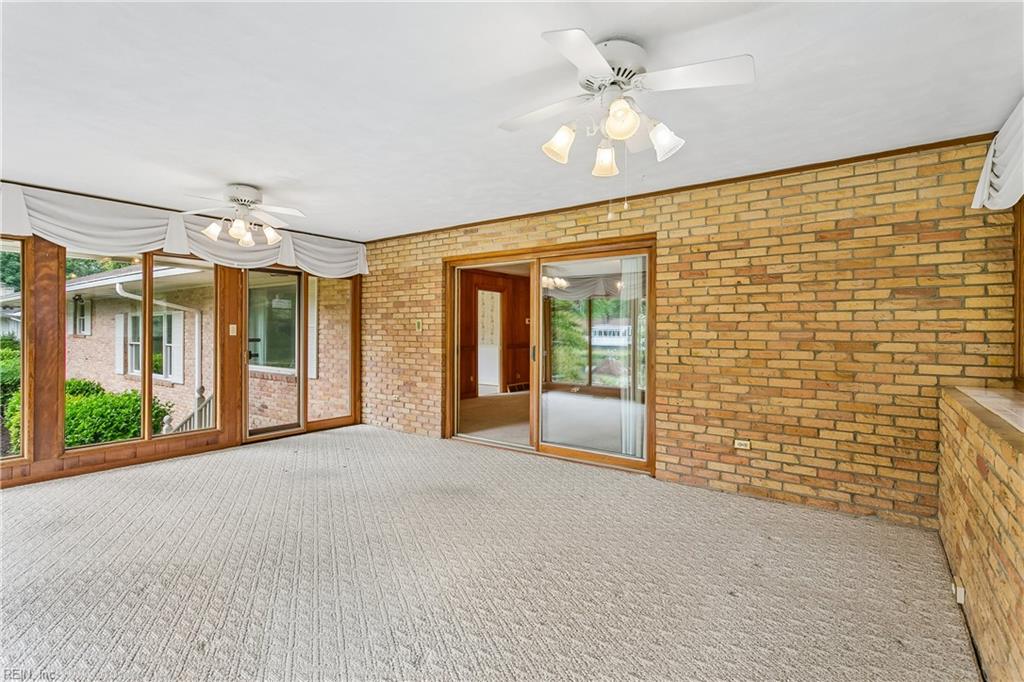 25 Garland Drive Newport News VA 23606