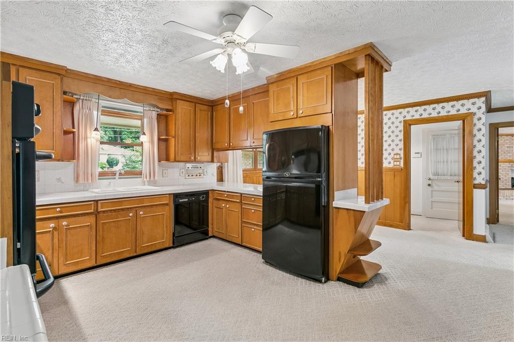 25 Garland Drive Newport News VA 23606