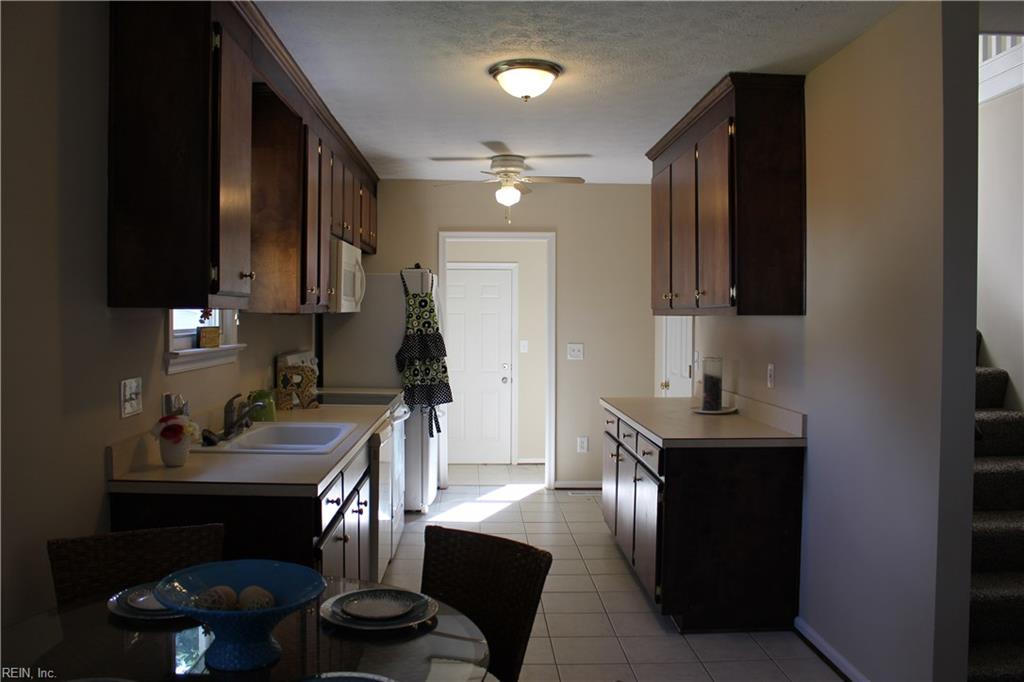 5912 Old Avenue Newport News VA 23605