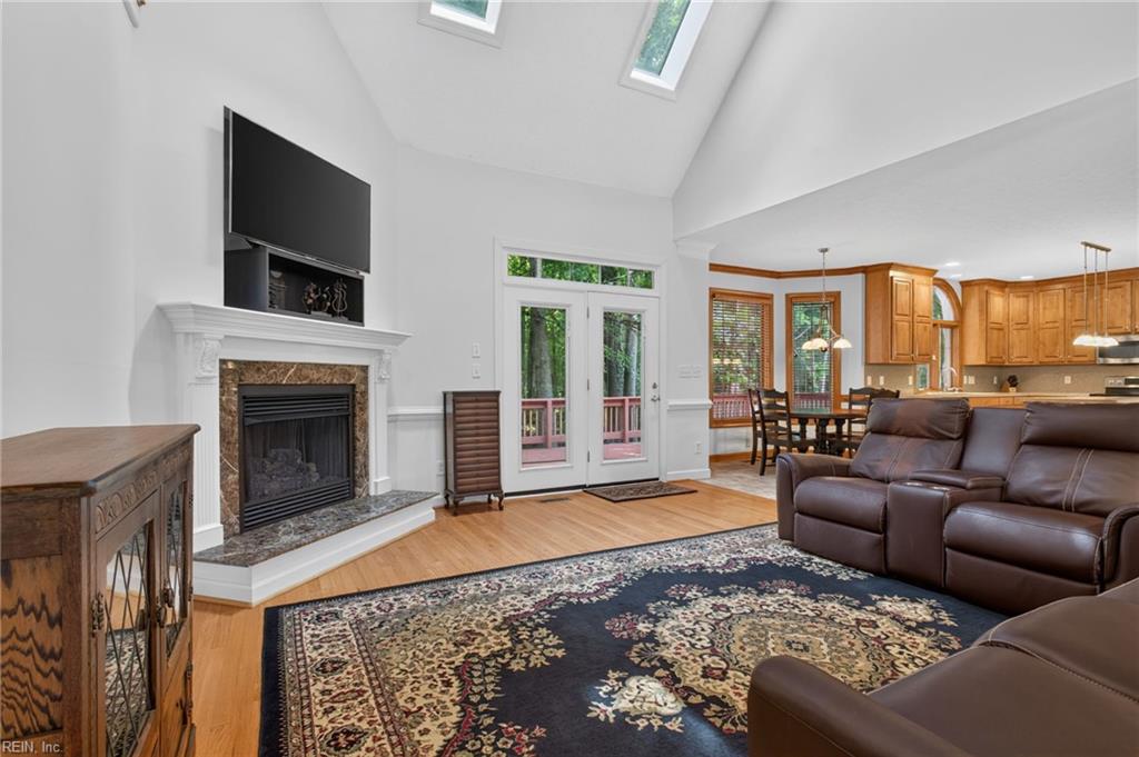 426 Richter Lane Yorktown VA 23693