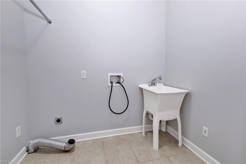 100 Lakewood Drive Williamsburg VA 23185