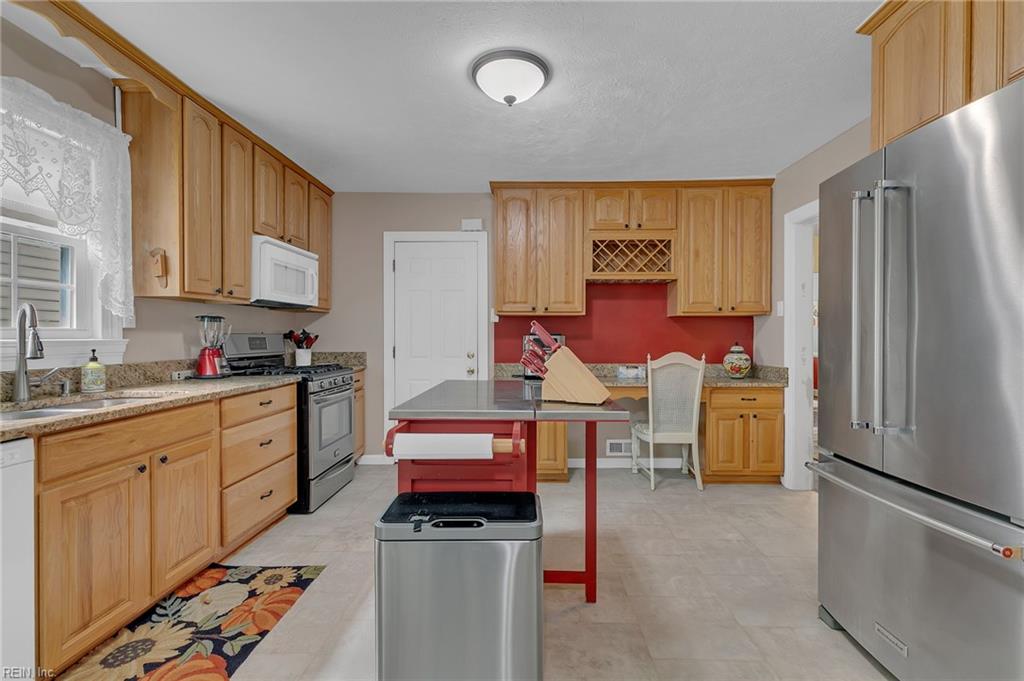 44 Brandon Road Newport News VA 23601