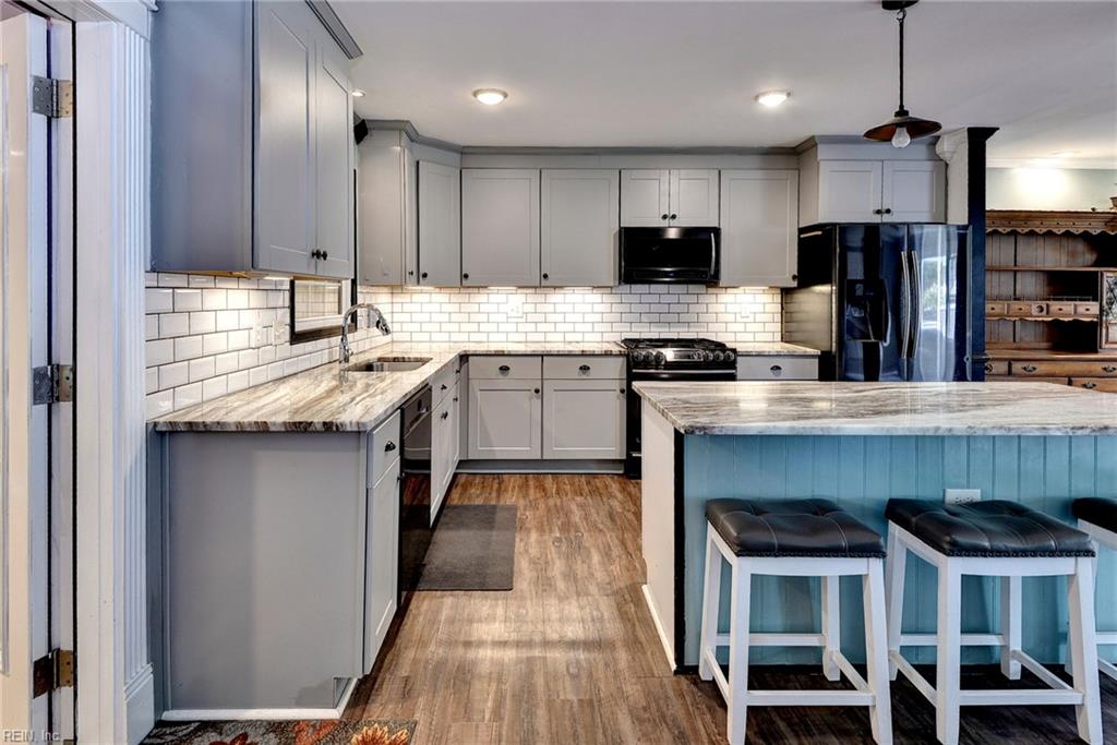 223 Shadywood Drive Newport News VA 23602