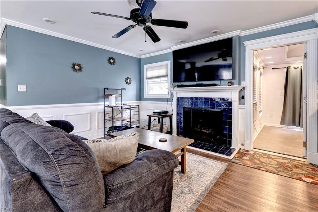 223 Shadywood Drive Newport News VA 23602