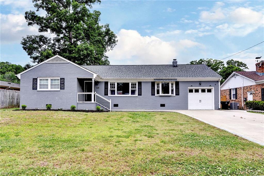 223 Shadywood Drive Newport News VA 23602