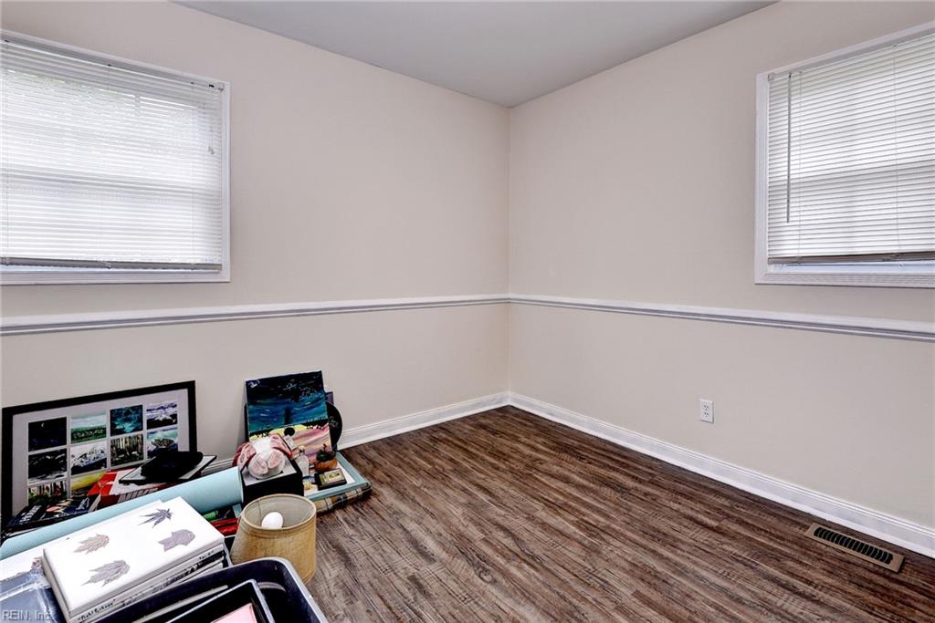 223 Shadywood Drive Newport News VA 23602