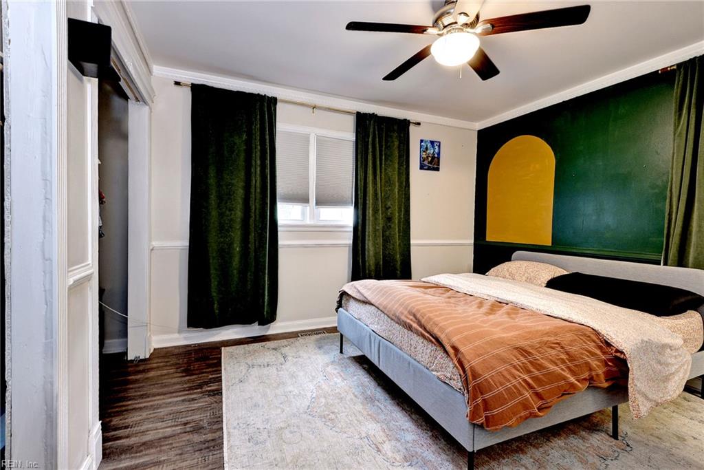 223 Shadywood Drive Newport News VA 23602