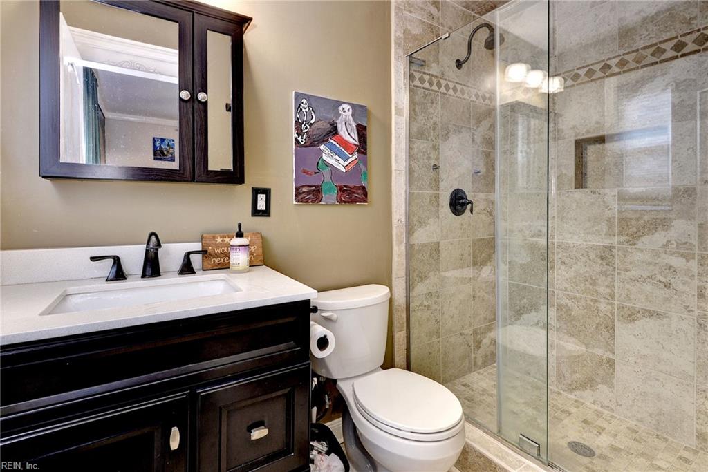 223 Shadywood Drive Newport News VA 23602