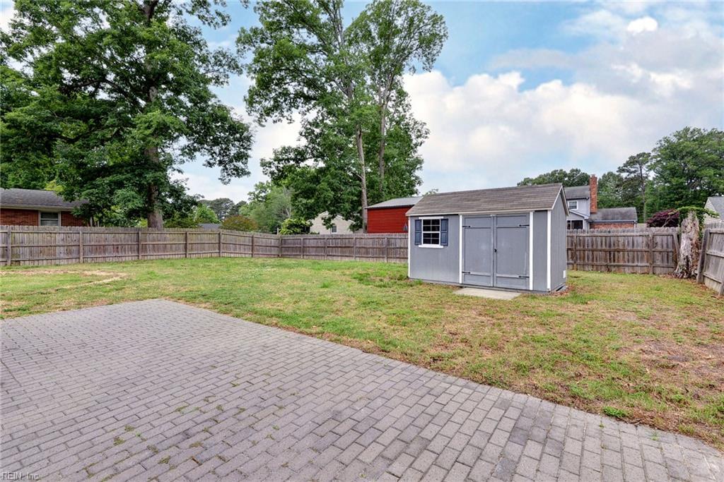 223 Shadywood Drive Newport News VA 23602