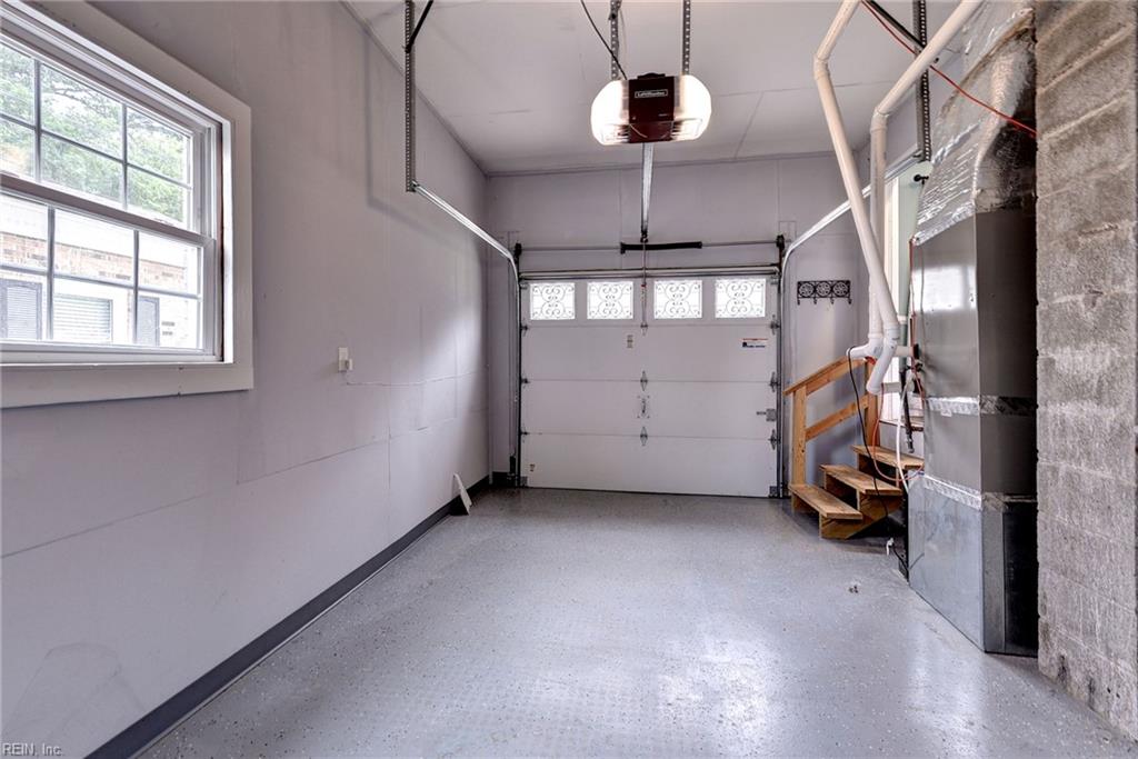 223 Shadywood Drive Newport News VA 23602