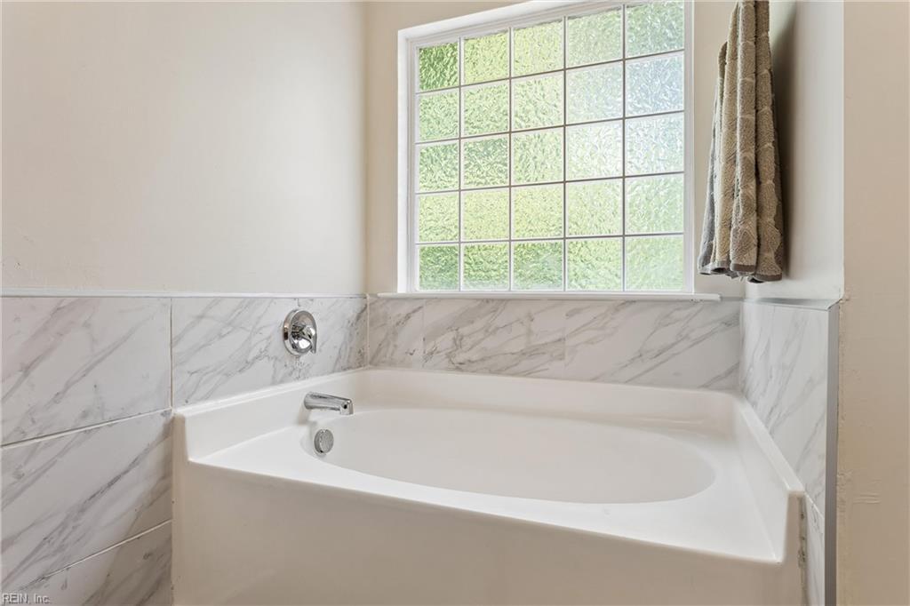 219 Dogwood Road Yorktown VA 23690