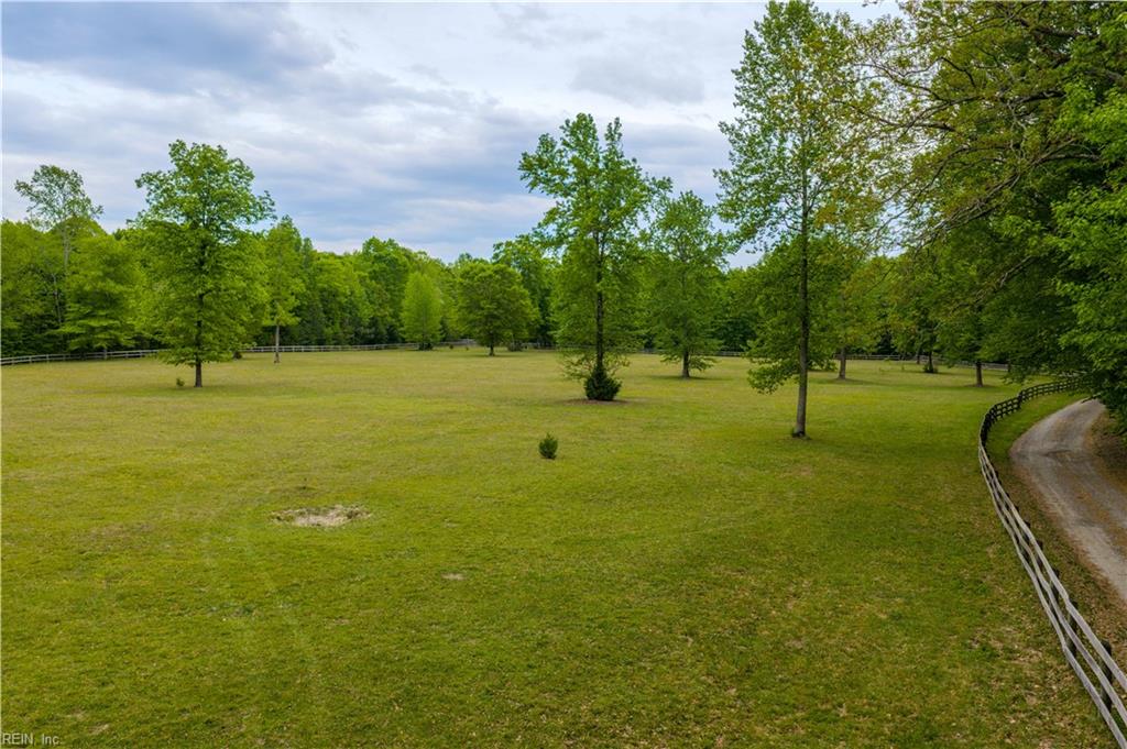 9652 Laurelwood Lane Gloucester VA 23061
