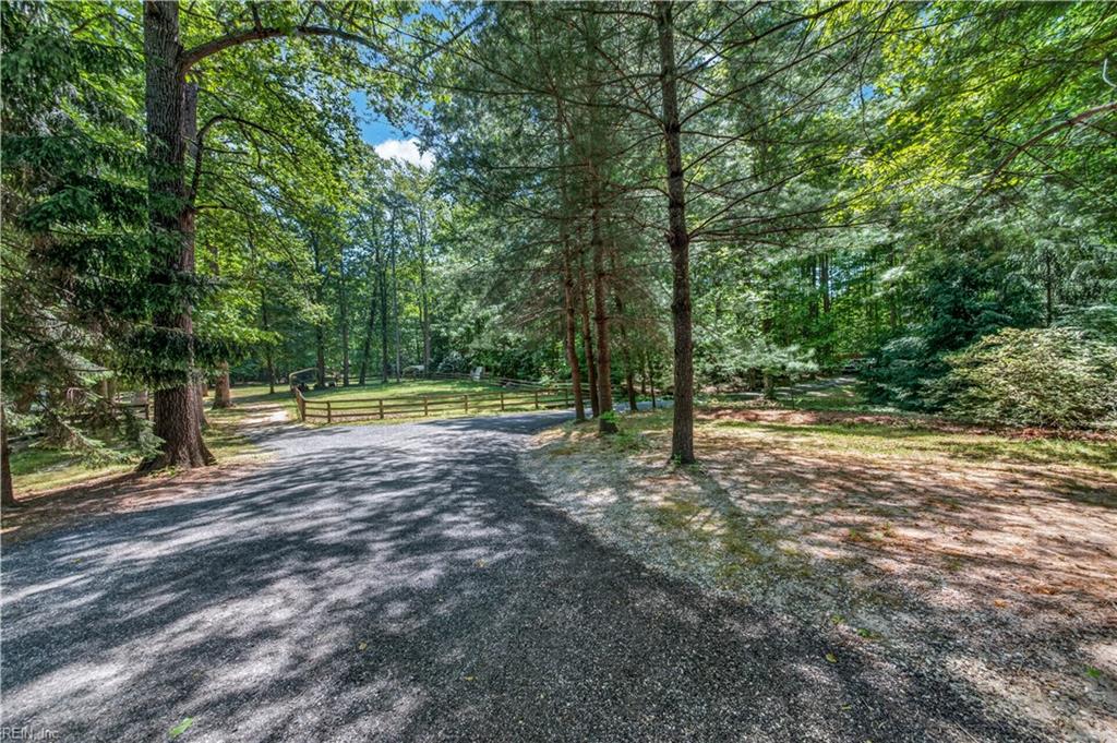 9652 Laurelwood Lane Gloucester VA 23061