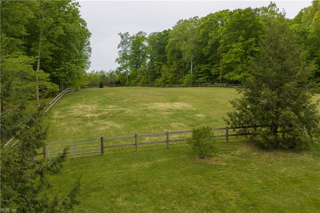 9652 Laurelwood Lane Gloucester VA 23061