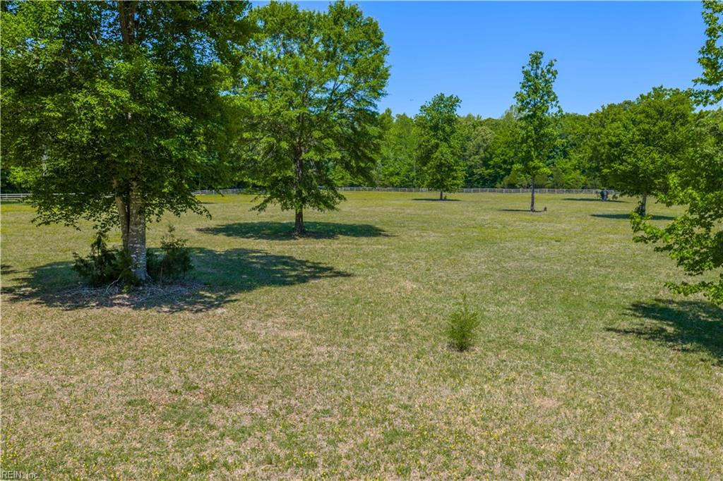 9652 Laurelwood Lane Gloucester VA 23061
