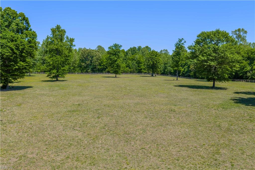 9652 Laurelwood Lane Gloucester VA 23061