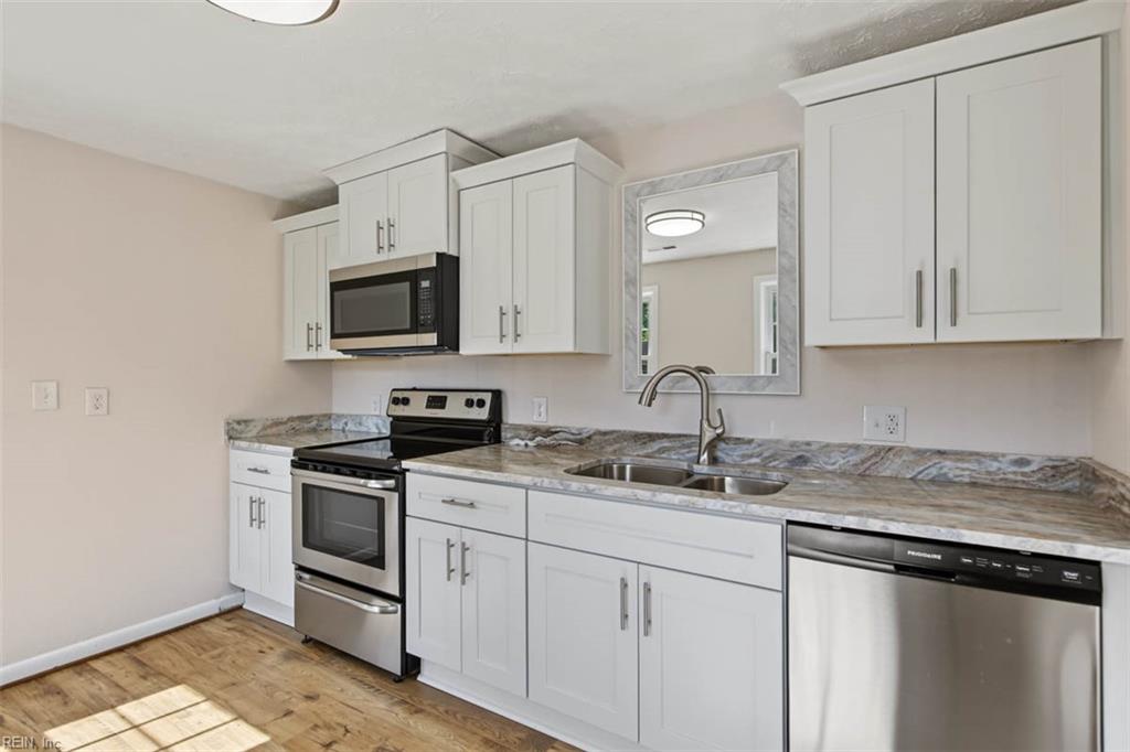 637 74th Street Newport News VA 23605