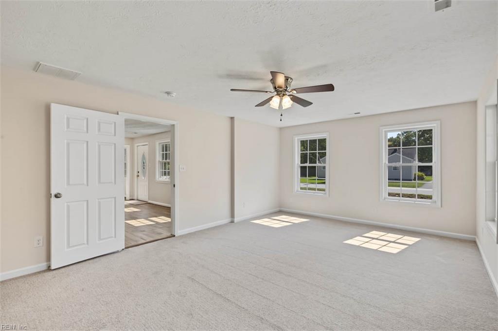 637 74th Street Newport News VA 23605