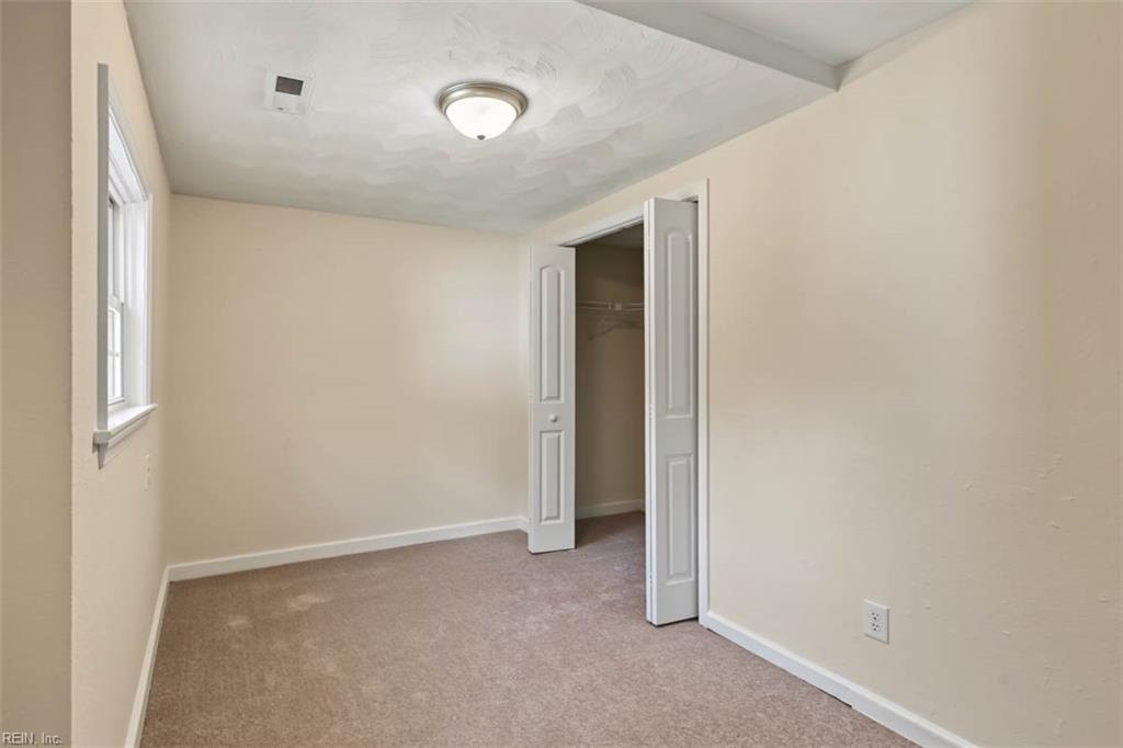 637 74th Street Newport News VA 23605