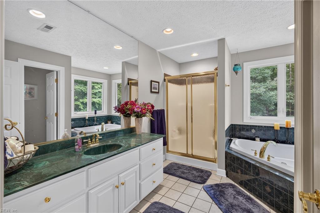 5573 Echo Lane Gloucester VA 23061