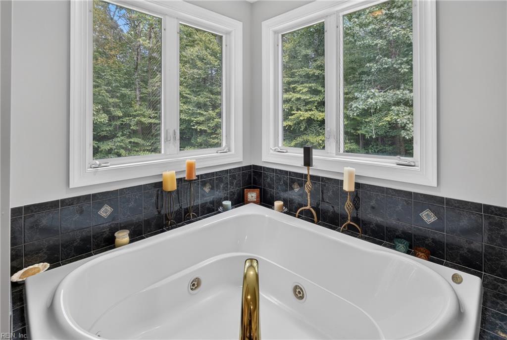 5573 Echo Lane Gloucester VA 23061
