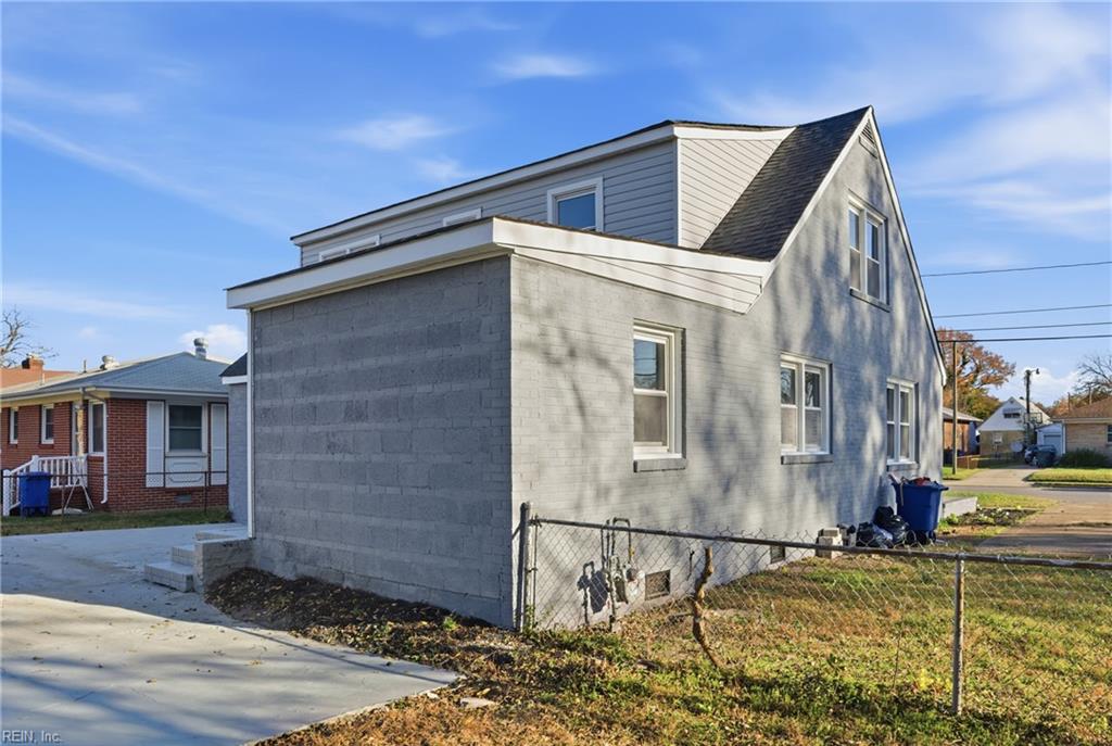 1143 43rd Street Newport News VA 23607